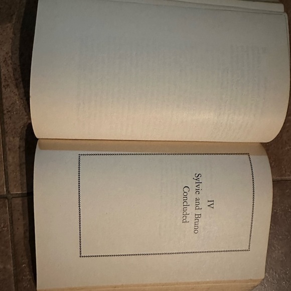 Antique 1936 The Complete Works of Lewis Carroll Sylvie & Bruno Huge Hardcover - Picture 6 of 10